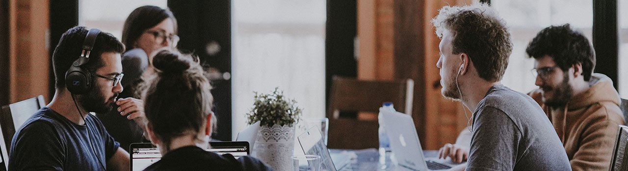 10-Habits-of-highly-effective-team-meetings_Banner