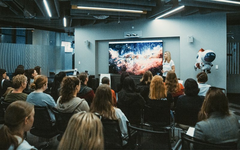 EG26_Women in space_2